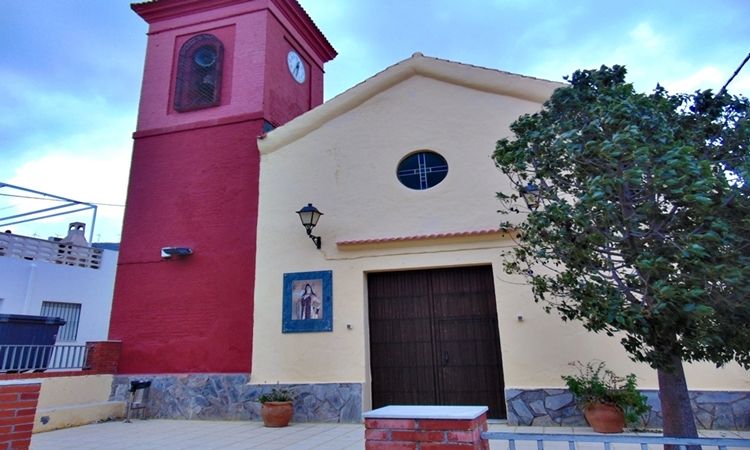  Iglesia de Santa Teresa (El Marchal de Antón López - Enix - Almería)