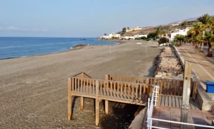 Playa el Lance de la Virgen (Adra - Almería)